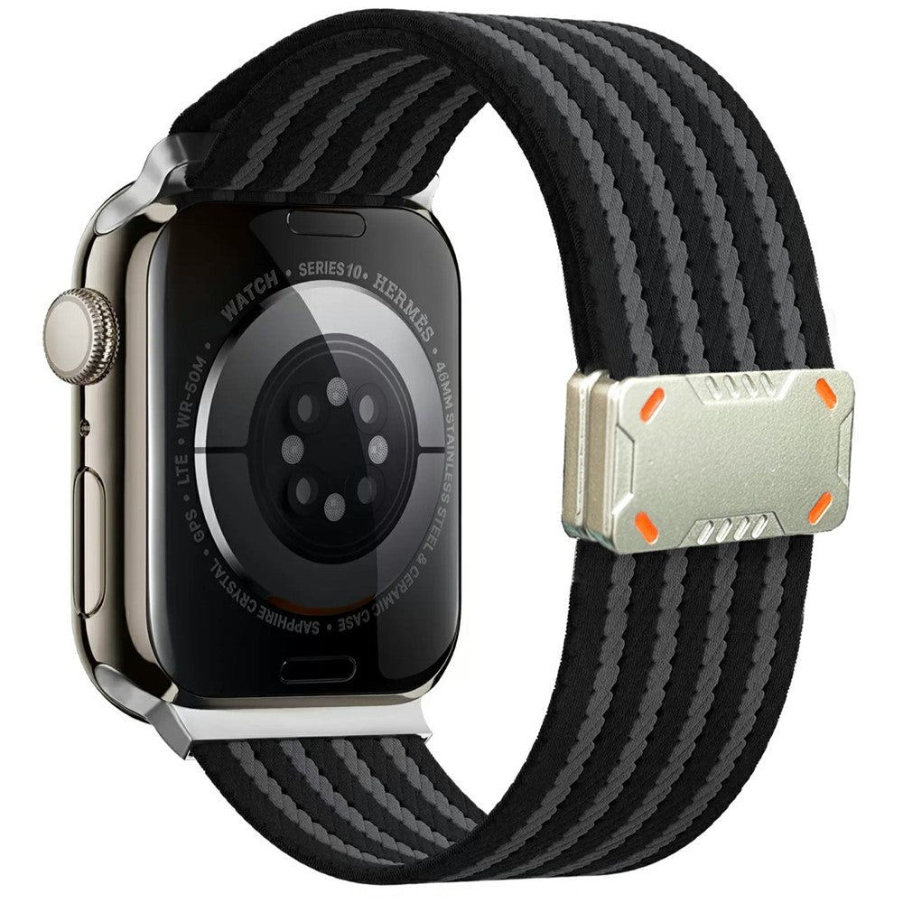 Nylonarmband med magnetiskt spänne Apple Watch SE 44 mm, Apple Watch Series 1 42 mm, Apple Watch Series 10 46 mm, Apple Watch Series 11 46 mm, Apple Watch Series 2 42 mm, Apple Watch Series 3 42 mm, Apple Watch Series 4 44 mm, Apple Watch Series 5 44 mm, Apple Watch Series 6 44 mm, Apple Watch Series 7 45 mm, Apple Watch Series 8 45 mm, Apple Watch Series 9 45 mm, Apple Watch Ultra 2 49 mm, Apple Watch Ultra 3 49 mm Brun
